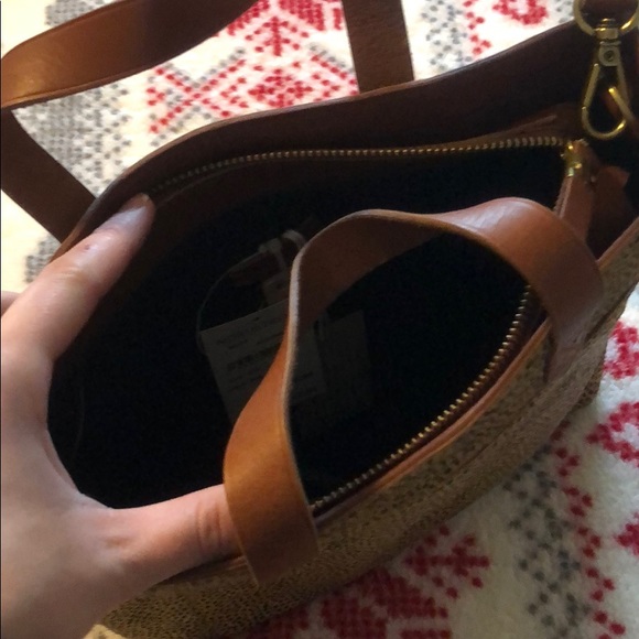 Crossbody bag - Picture 3 of 5